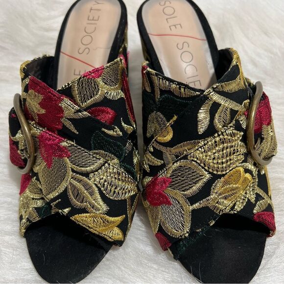 Sole Society Embroidered Bold Floral Design Mule -- 7 - Picture 5 of 10